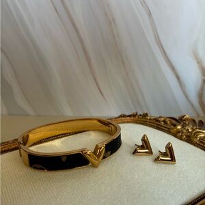 Gold V-Shaped Bracelet and Stud Earrings - Black Enamel Accents